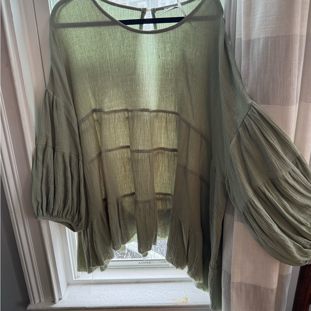 Beautiful top